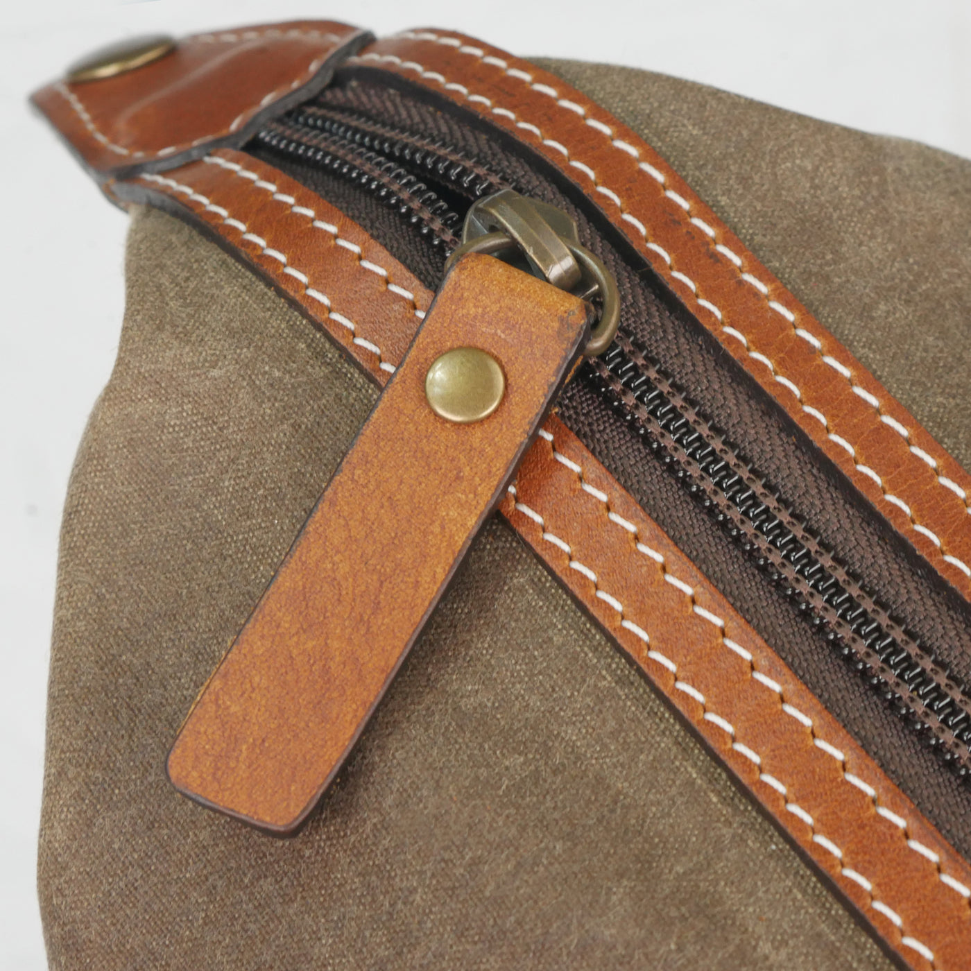 Texas Longhorns Waxed Leather Shave Bag